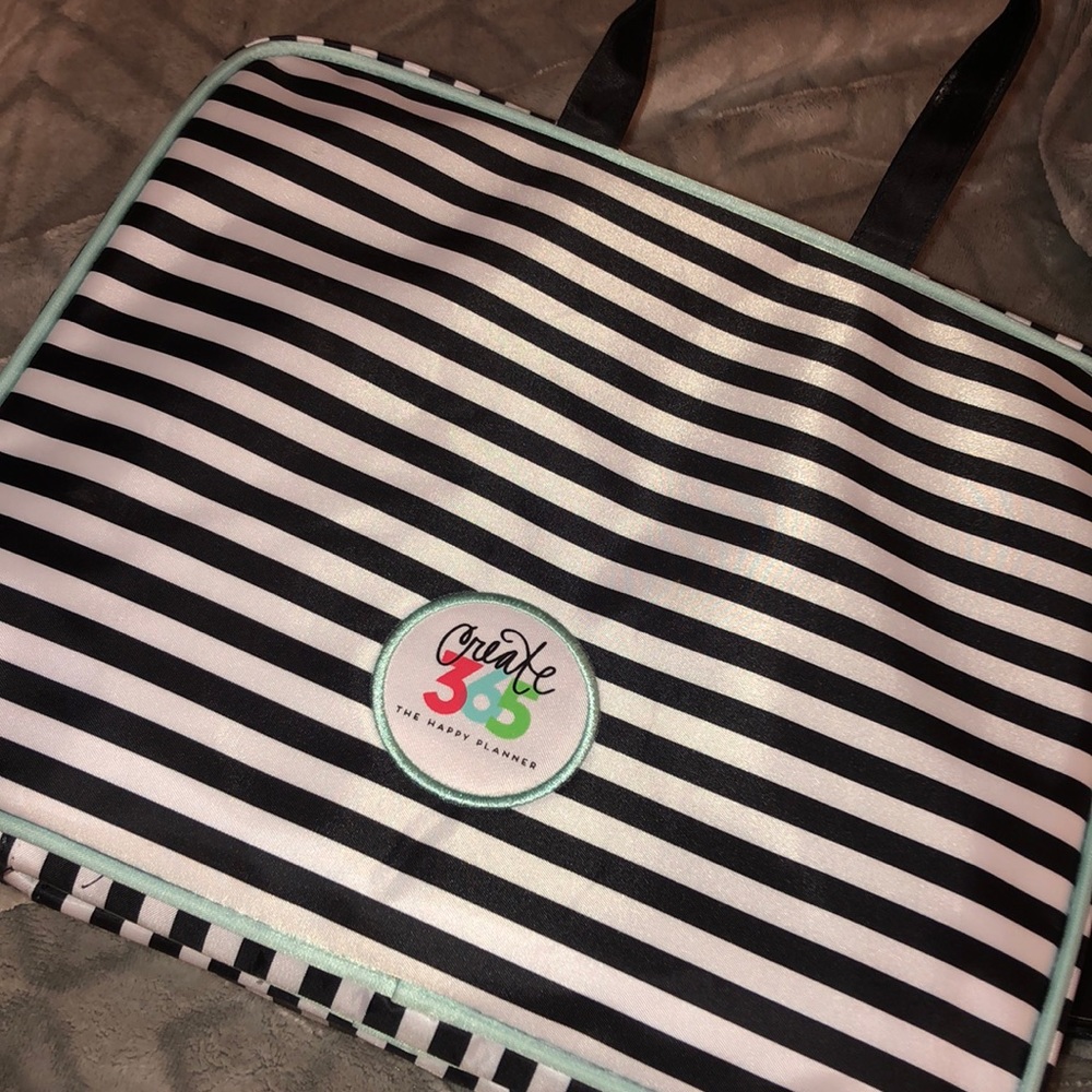 Happy planner Case and Insert!